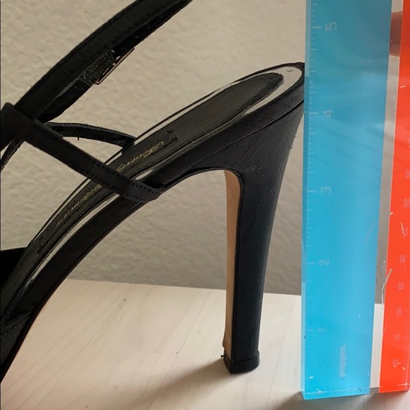 Beverly Feldman Bow and Ballroom heels - Picture 3 of 8